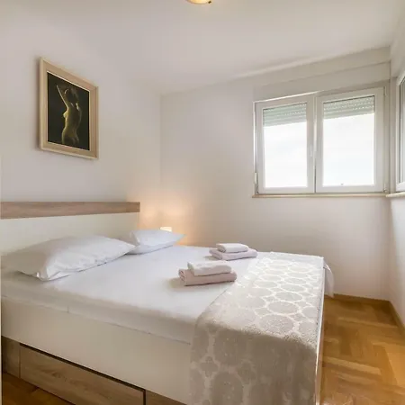 Znjan Apartment *
