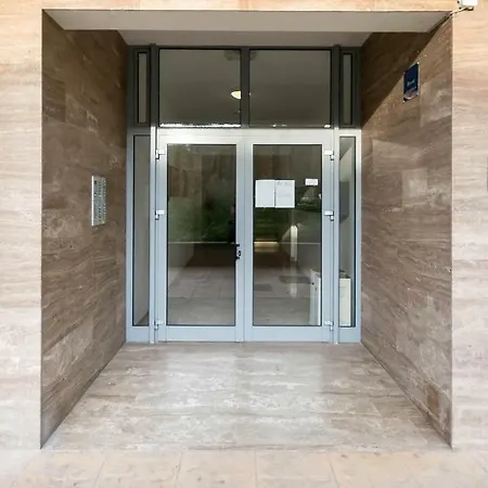 Znjan Apartment *