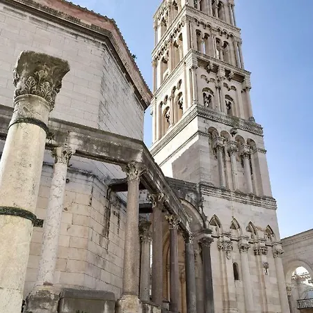 Znjan * Split
